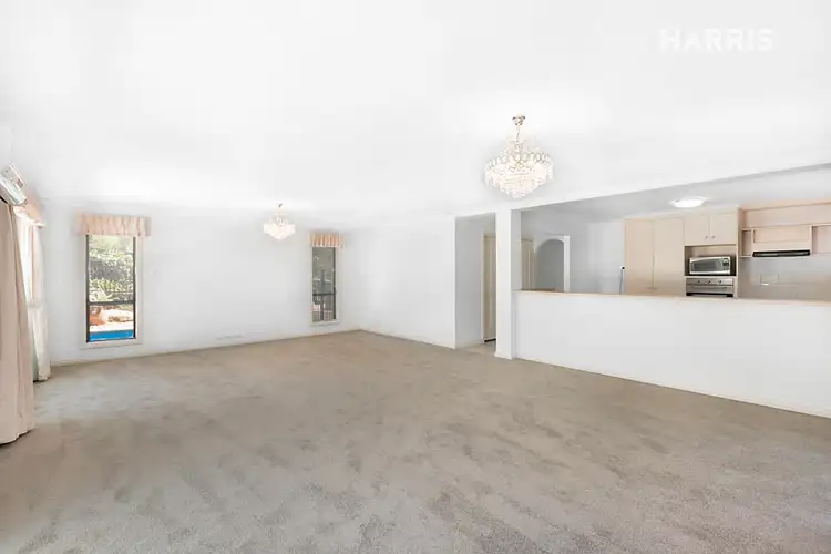 Fifth view of Homely house listing, 8 Schebella Court, Beaumont SA 5066