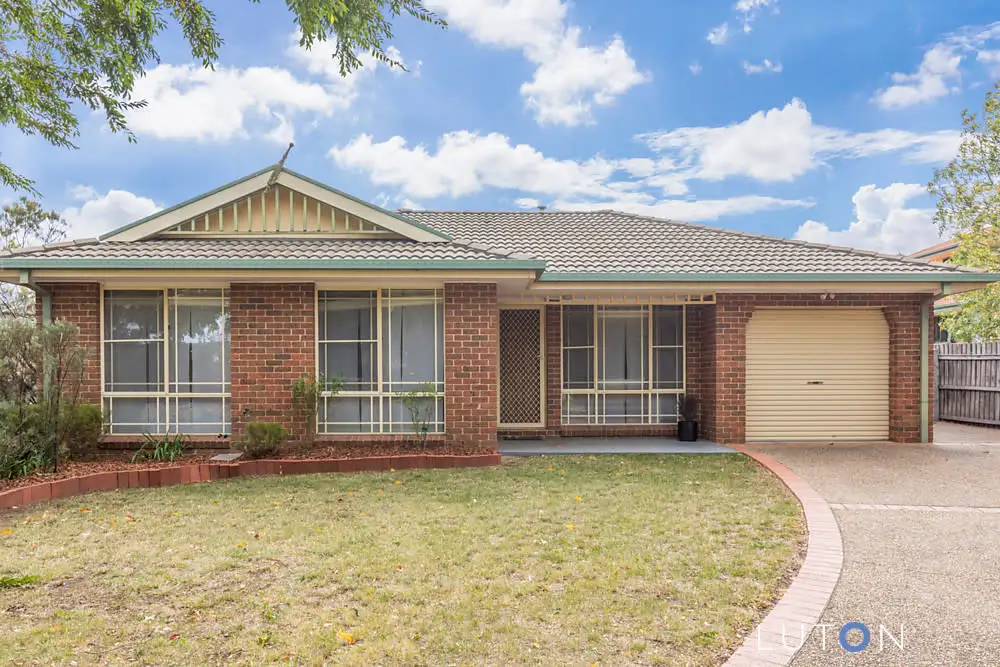 Main view of Homely townhouse listing, 1/6 Kudyera Place, Ngunnawal ACT 2913