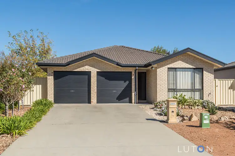 13 Swallow Street, Dunlop ACT 2615
