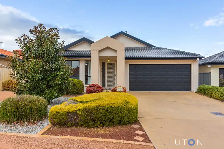 16 Oxenham Circuit, Gordon ACT 2906