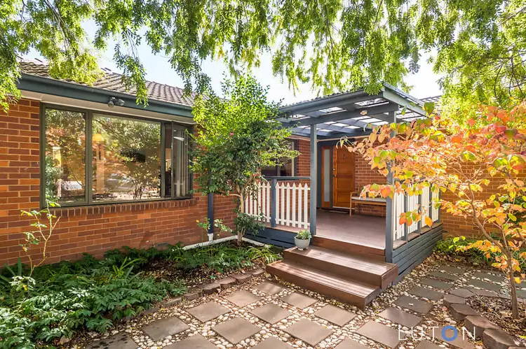 8 Blowering Street, Duffy ACT 2611