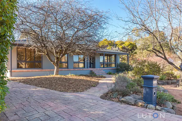 11 Langridge Street, Wanniassa ACT 2903