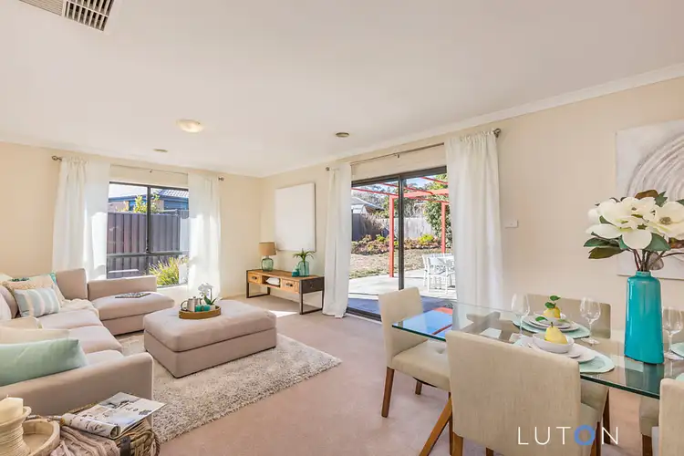 187 Halloran  Drive, Jerrabomberra NSW 2619