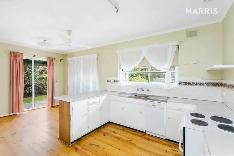 Sixth view of Homely house listing, 2 Margaret Avenue, Rostrevor SA 5073