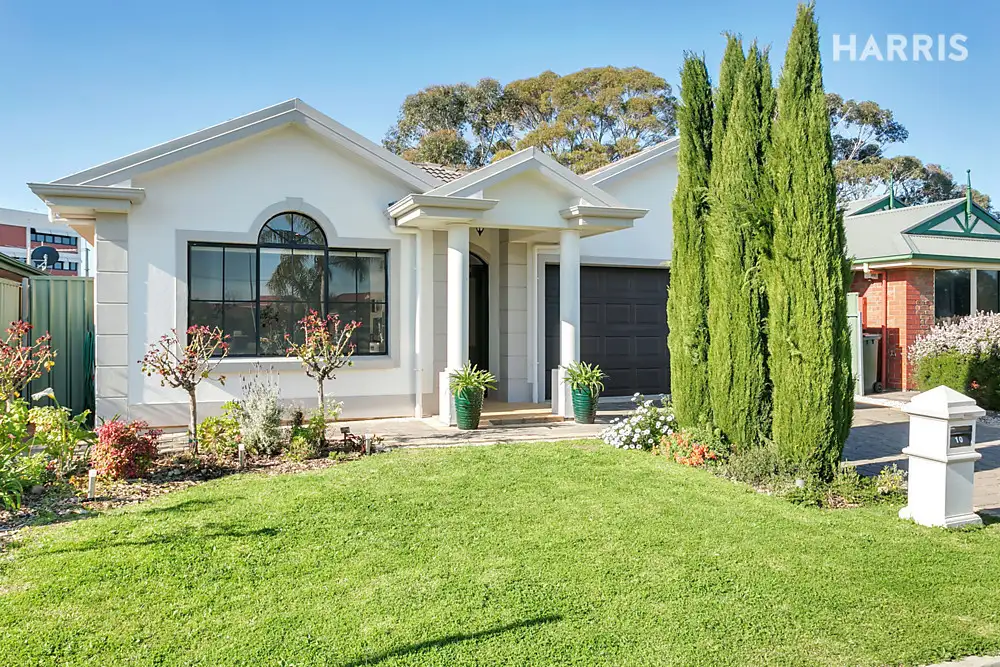 Main view of Homely house listing, 10 Buckingham Court, Windsor Gardens SA 5087