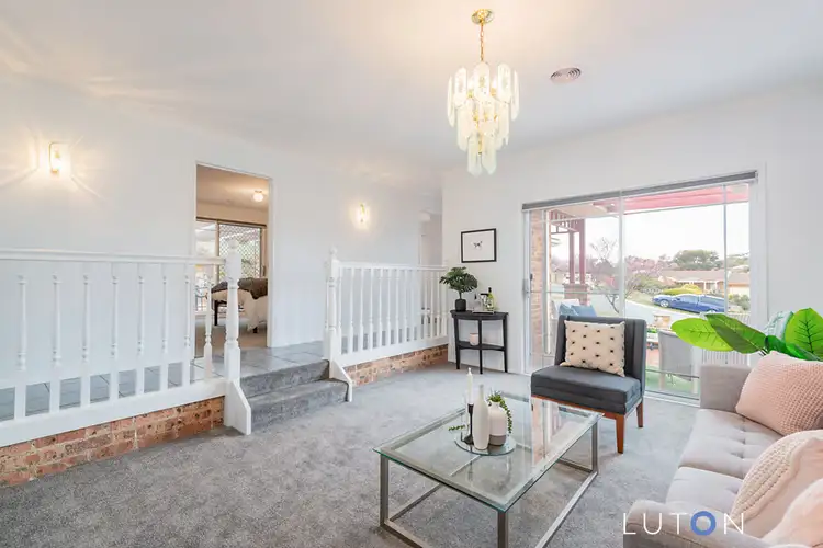 15 Giliruk Crescent, Ngunnawal ACT 2913