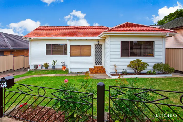 44 Buena Vista Avenue, Lake Heights NSW 2502