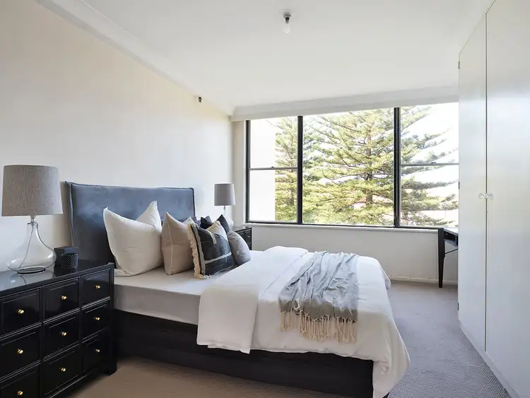 Fifth view of Homely apartment listing, 4C/3 Darling Point Road, Darling Point NSW 2027
