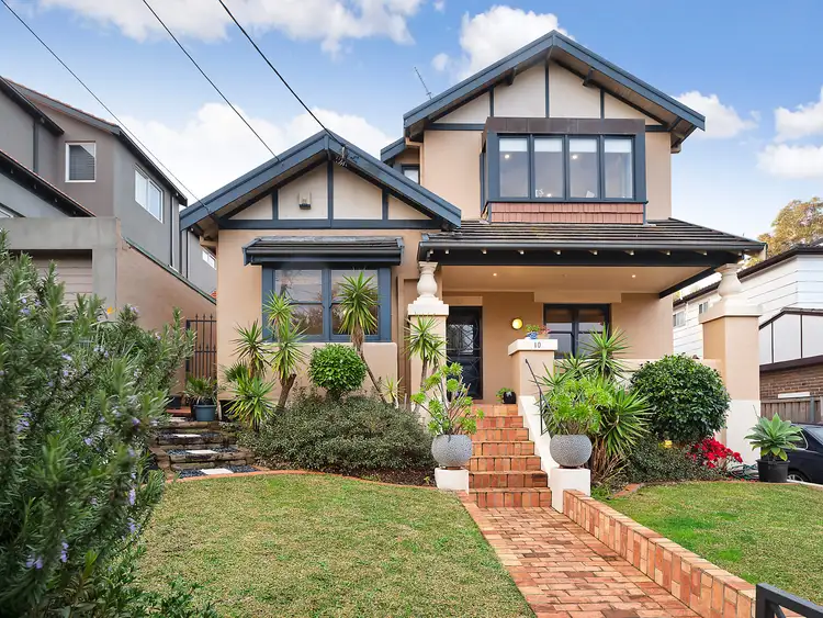 Main view of Homely house listing, 10 Winburn Avenue, Kingsford NSW 2032