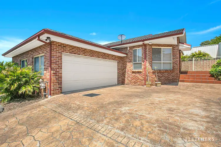 2/23 Poulter Street, West Wollongong NSW 2500