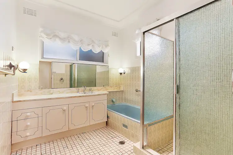 Fourth view of Homely house listing, 8 Molloy Avenue, South Coogee NSW 2034