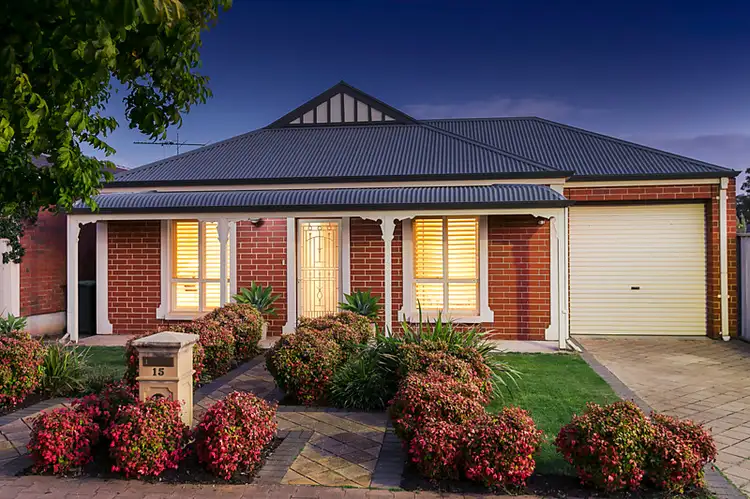 15 Woodland Road, Mitchell Park SA 5043