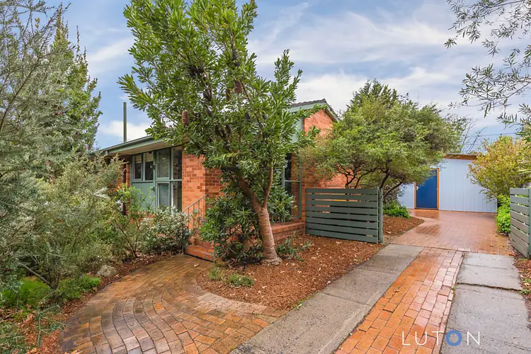 19 Madigan Street, Hackett ACT 2602