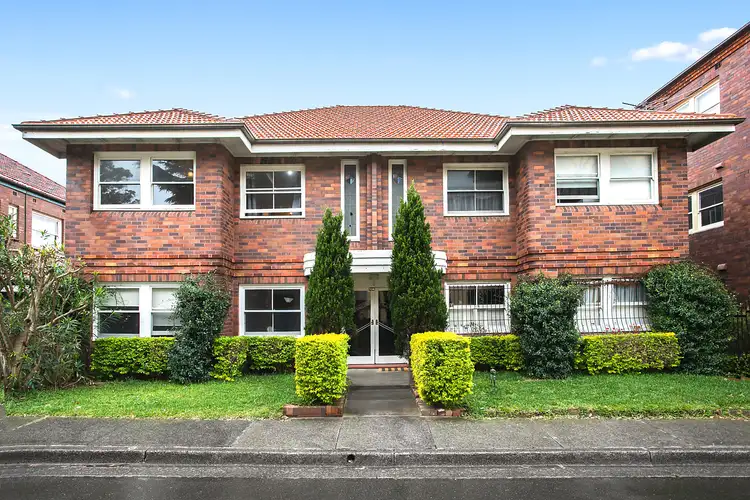 Sixth view of Homely apartment listing, 3/104 Anglesea Street, Bondi NSW 2026