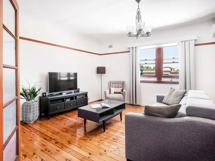 13/132 Alison Road
