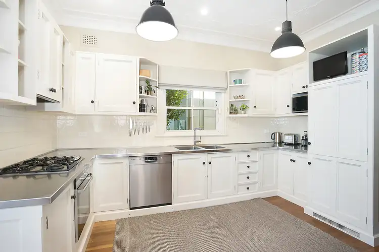 Fourth view of Homely house listing, 2 Bloomfield Street, South Coogee NSW 2034