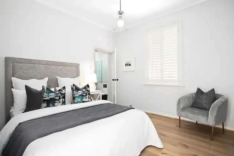 Fifth view of Homely apartment listing, 2/4 Billyard Avenue, Elizabeth Bay NSW 2011