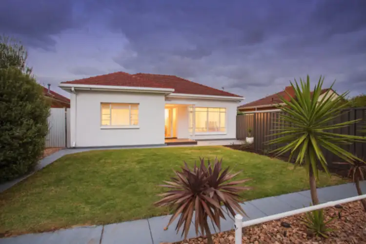 1/21 Captain Cook Avenue, Flinders Park SA 5025