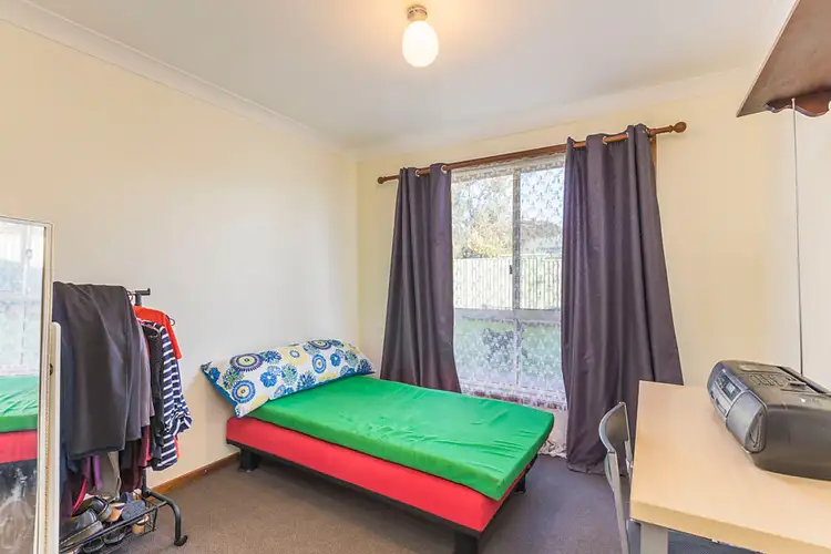Fifth view of Homely unit listing, 2/28 Templestowe Avenue, Conder ACT 2906