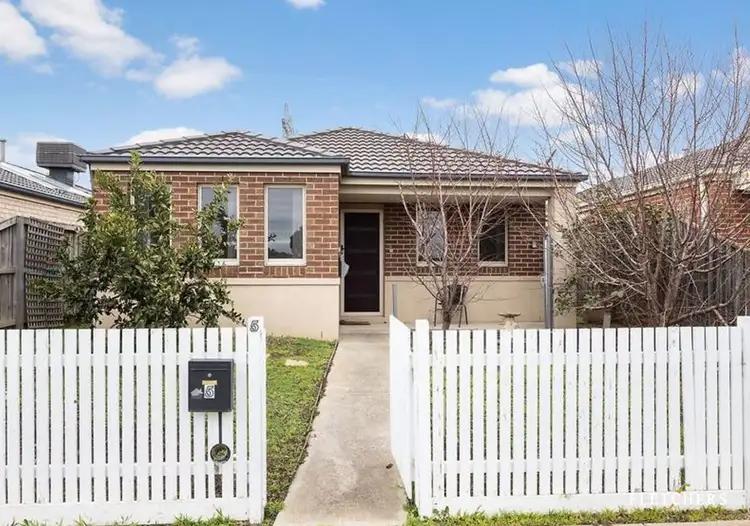 5 Maybush Lane, Cranbourne VIC 3977