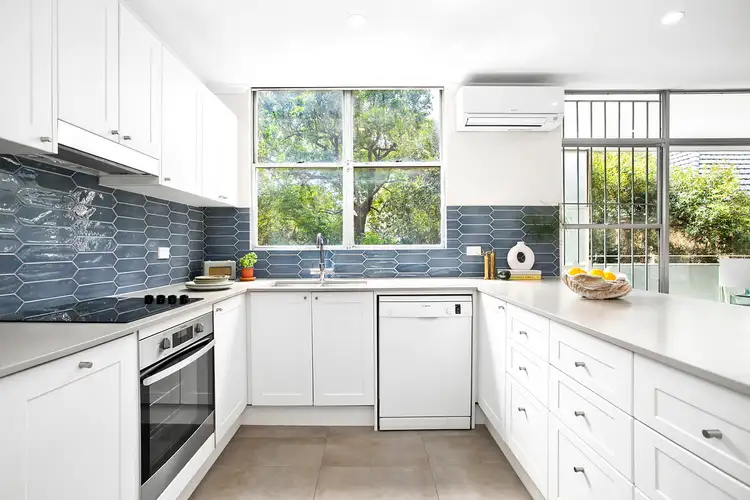 Fourth view of Homely apartment listing, 3b/9 St Marks Road, Darling Point NSW 2027