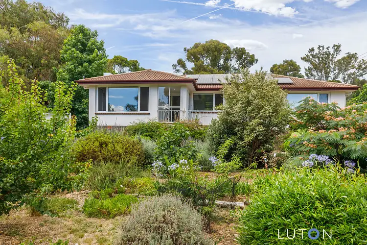 1 Juwin Street, Aranda ACT 2614