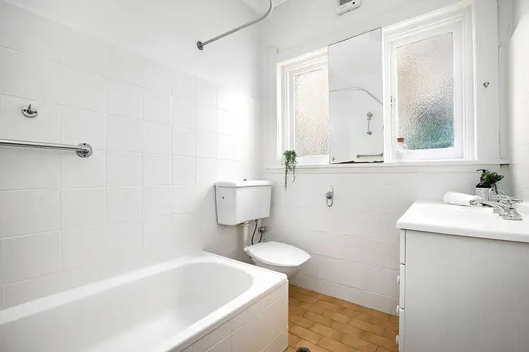Fourth view of Homely apartment listing, 2/33 Albion Street, Waverley NSW 2024