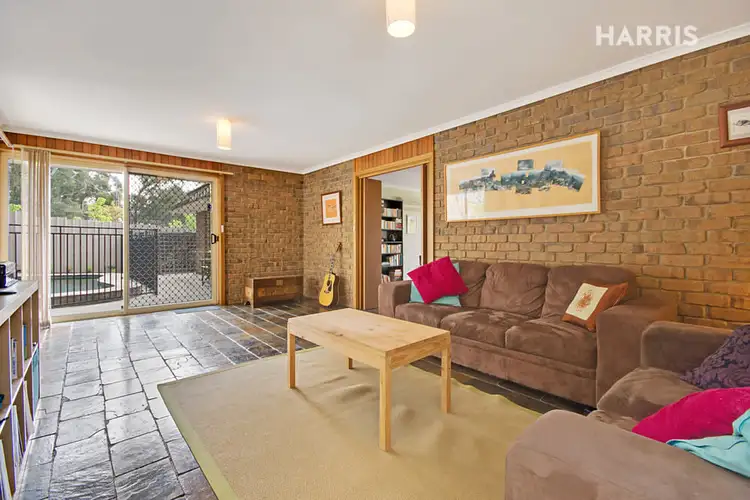 1 Greenglade Road, Belair SA 5052