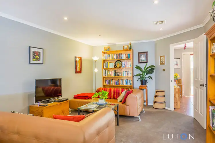 17/14 Federal Highway, Watson ACT 2602