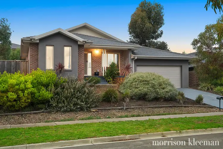 14 Bear Crescent, Doreen VIC 3754