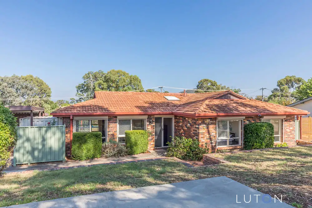 Main view of Homely house listing, 32 Sainsbury Street, Wanniassa ACT 2903