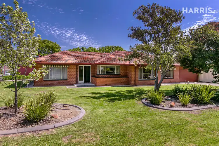 22 Vaucluse Crescent, Bellevue Heights SA 5050