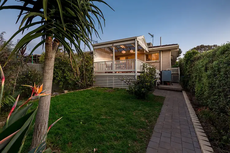 9 Gunther Parade, Pasadena SA 5042