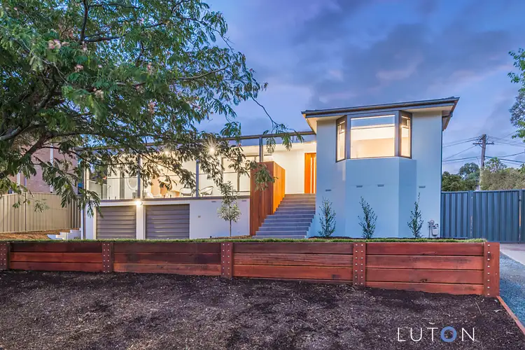 32 Allchin Circuit, Kambah ACT 2902