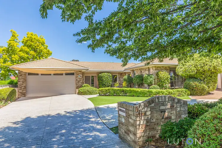 7 Thomas Hales Place, Gordon ACT 2906