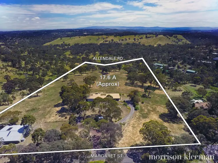 60 Margaret Street, Research VIC 3095