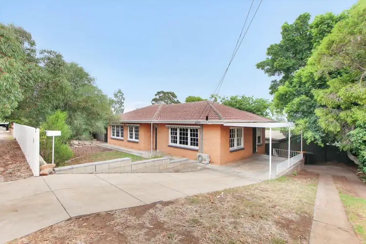 13 Hinton Avenue, Para Hills SA 5096