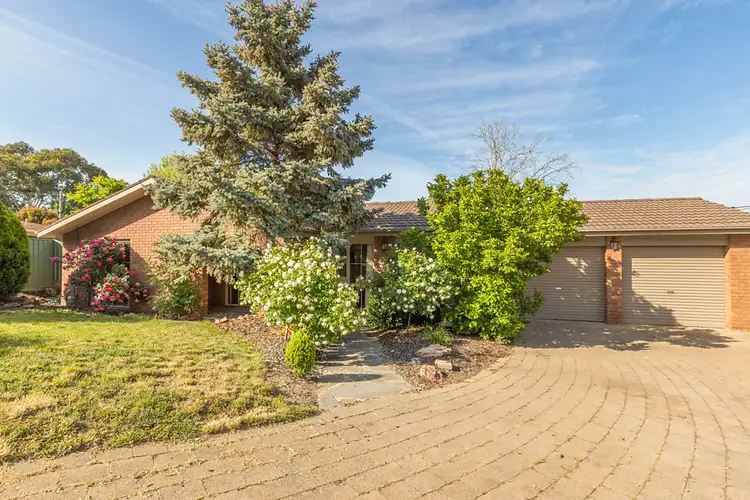 Second view of Homely house listing, 6 Sambell Place, Monash ACT 2904