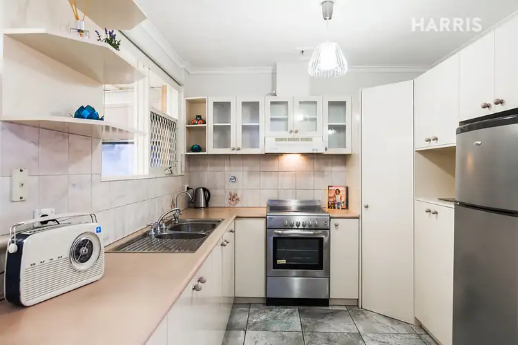 Fifth view of Homely house listing, 4 Sussex Crescent, Morphett Vale SA 5162