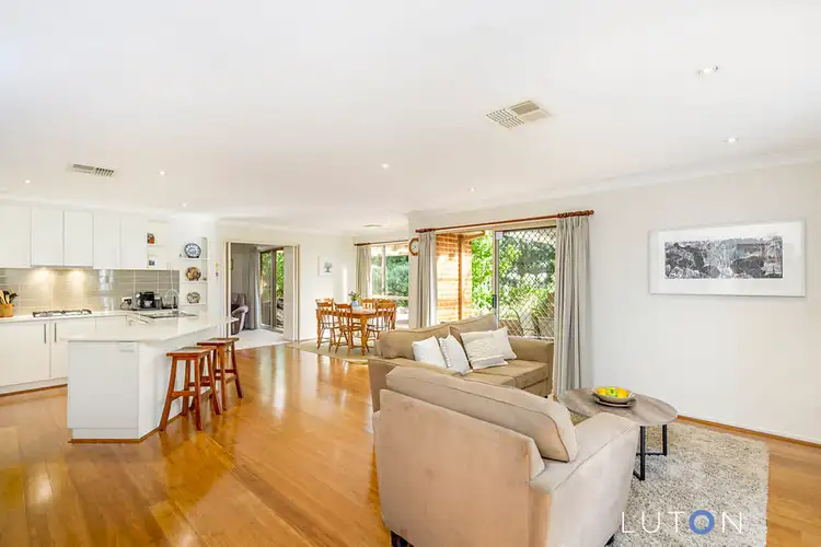 5 Van Raalte Place, Conder ACT 2906