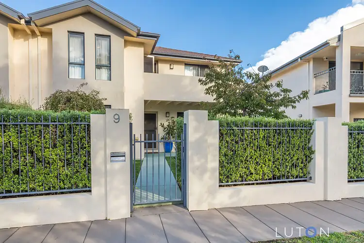 9 Cudgewa  Lane, Harrison ACT 2914