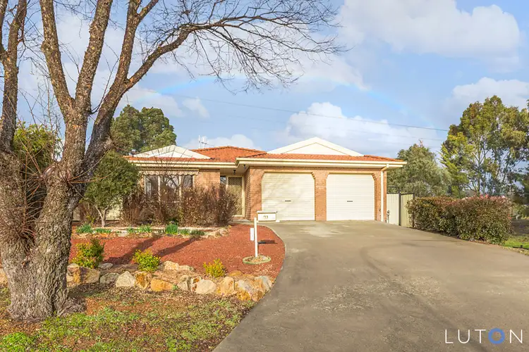 31 Tarrant Crescent, Dunlop ACT 2615