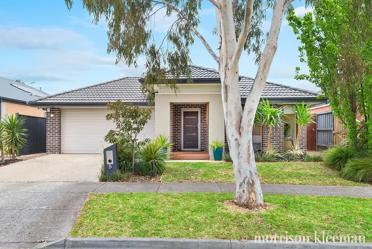 5 Gunghalin Drive, Doreen VIC 3754