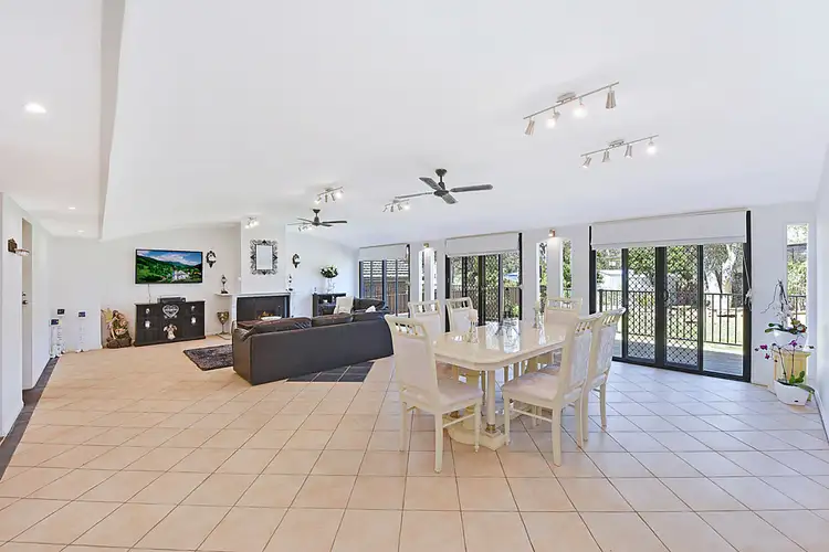 Fifth view of Homely house listing, 2 Pindari Street, Hornsby Heights NSW 2077