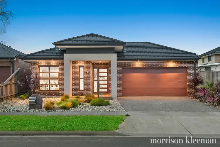 21 Chaucer Way, Doreen VIC 3754