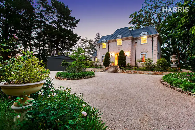 13 Glen Street, Crafers West SA 5152