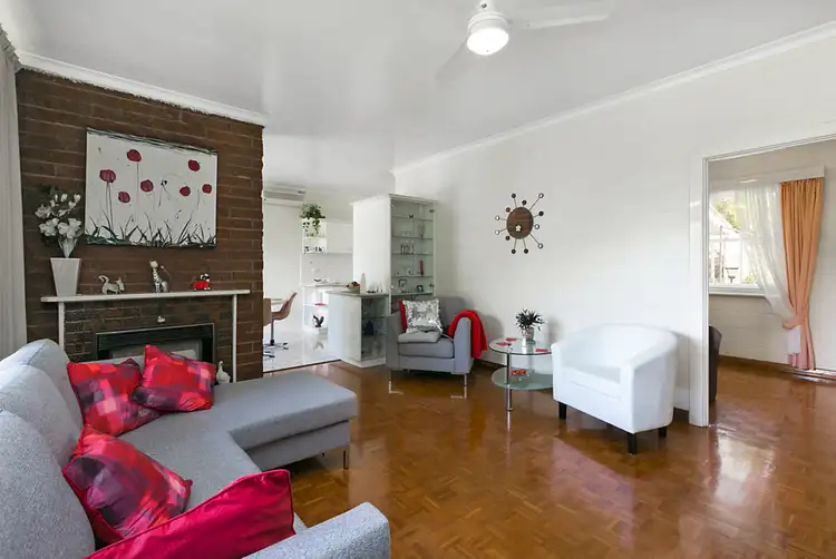 2 Dawn Street, Clarence Gardens SA 5039