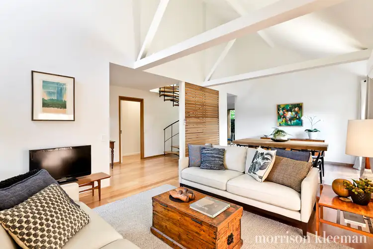 20 Lincoln Drive, Lower Plenty VIC 3093