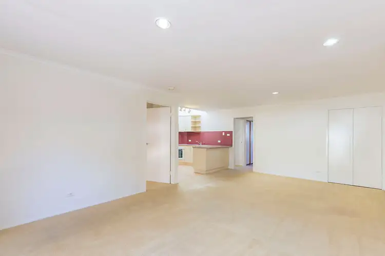 Fourth view of Homely townhouse listing, 14/7 Watling Place, Weston ACT 2611