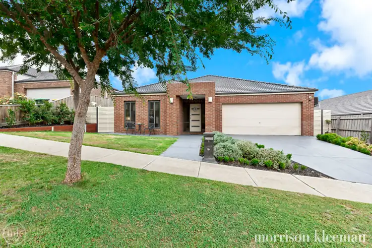 8 Beacon Place, Doreen VIC 3754
